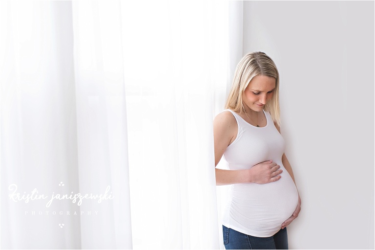 La Grange Maternity Photographer